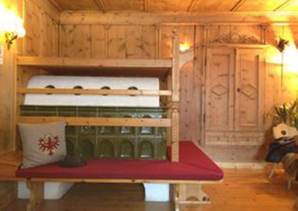 Ansitz Goller Hotel Rasun di Sopra Exterior photo