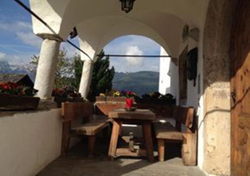 Ansitz Goller Hotel Rasun di Sopra Exterior photo
