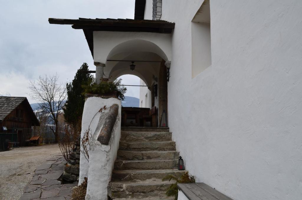 Ansitz Goller Hotel Rasun di Sopra Exterior photo
